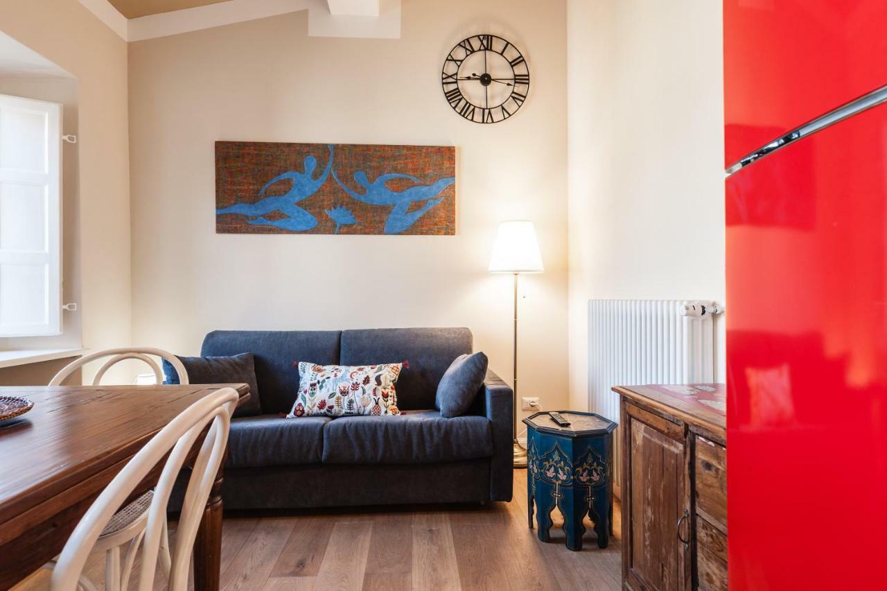 Affordable Suite With A View In The Heart Of Lucca Bagian luar foto