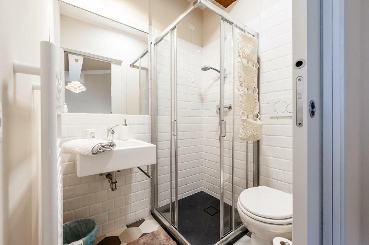 Affordable Suite With A View In The Heart Of Lucca Bagian luar foto